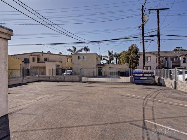 1029 Garnet Ave Property Photo 16