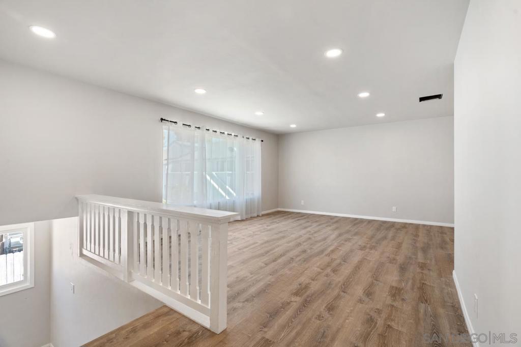 3276 3282 Main St Property Photo 6