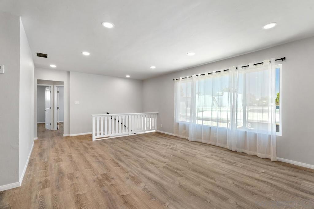 3276 3282 Main St Property Photo 12