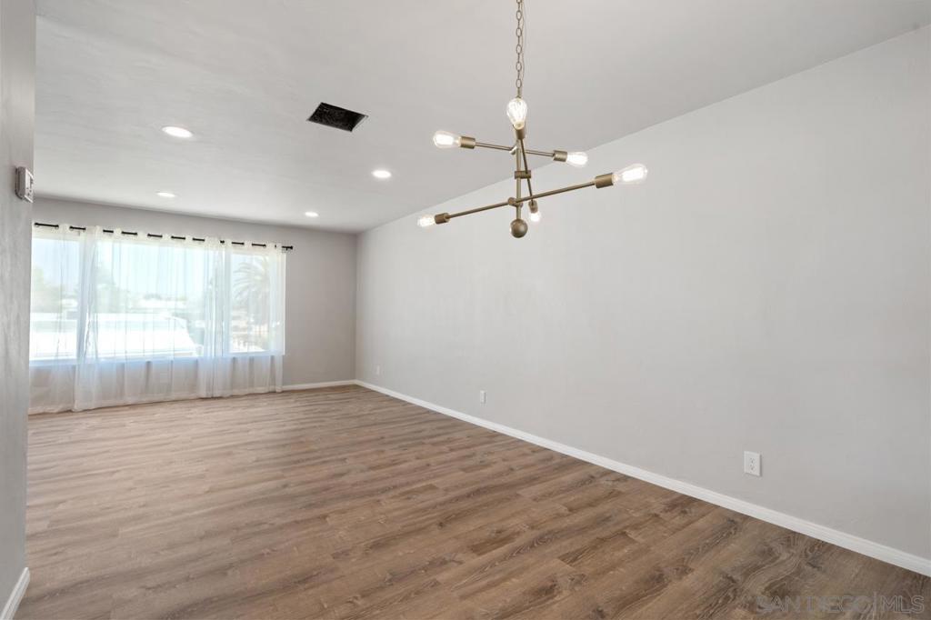 3276 3282 Main St Property Photo 17