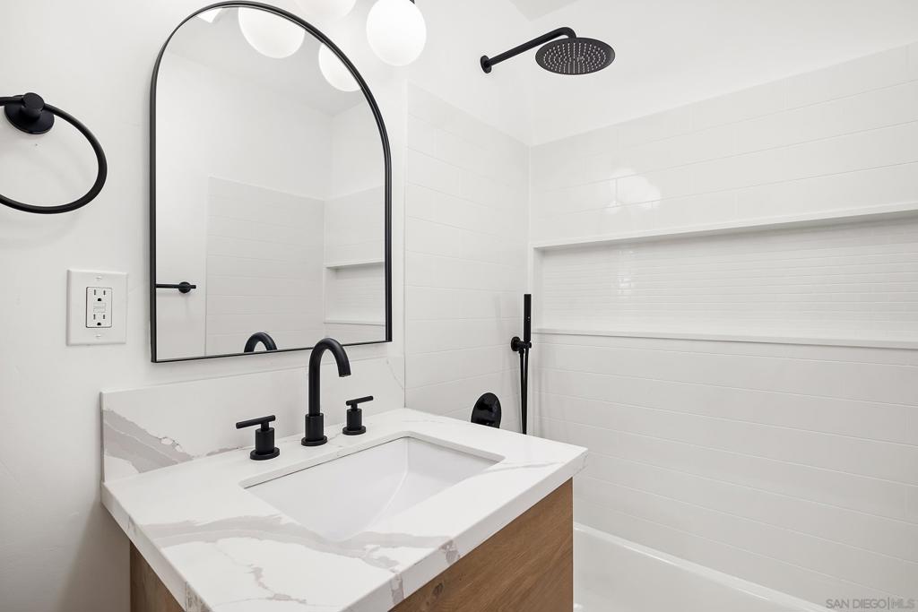 4227 29 Swift Ave Property Photo 36