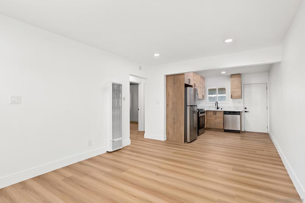 4227 29 Swift Ave Property Photo 43