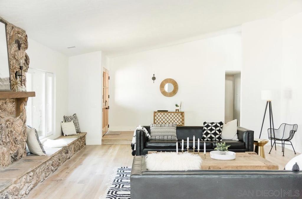 28114 Queensbridge Rd Property Photo 14