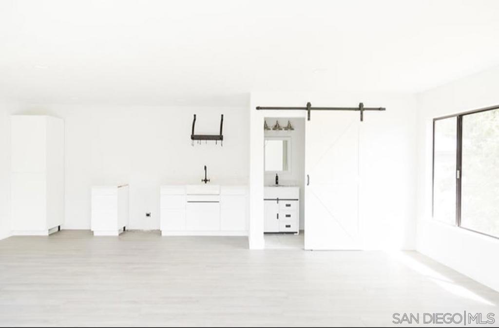 28114 Queensbridge Rd Property Photo 35