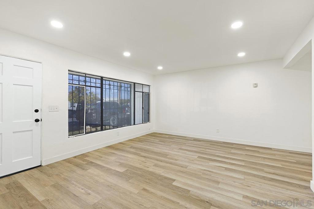 745 West St Property Photo 12