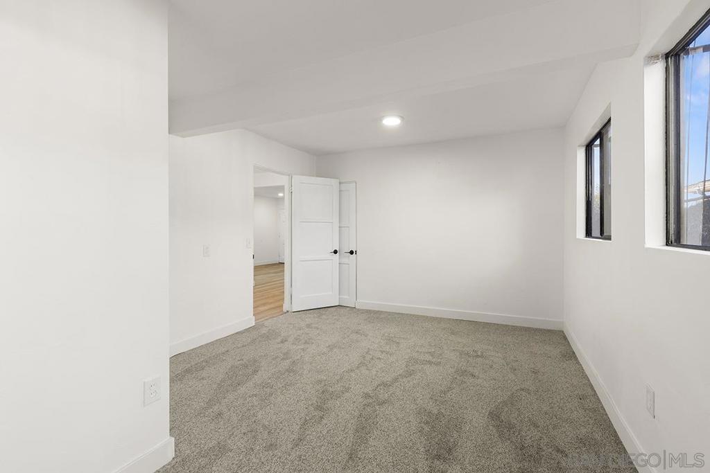 745 West St Property Photo 20