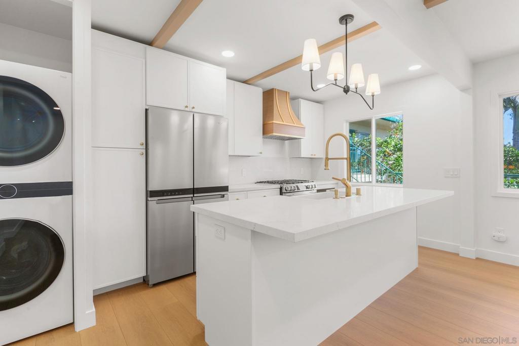 210 A Street S 11 Property Photo 7