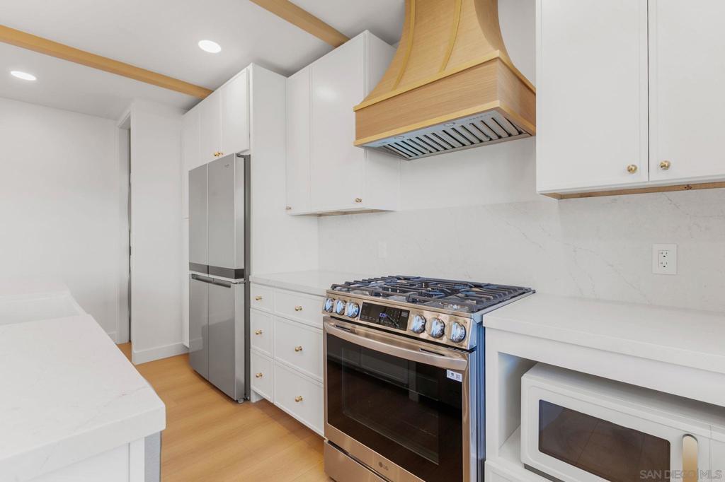 210 A Street S 11 Property Photo 9