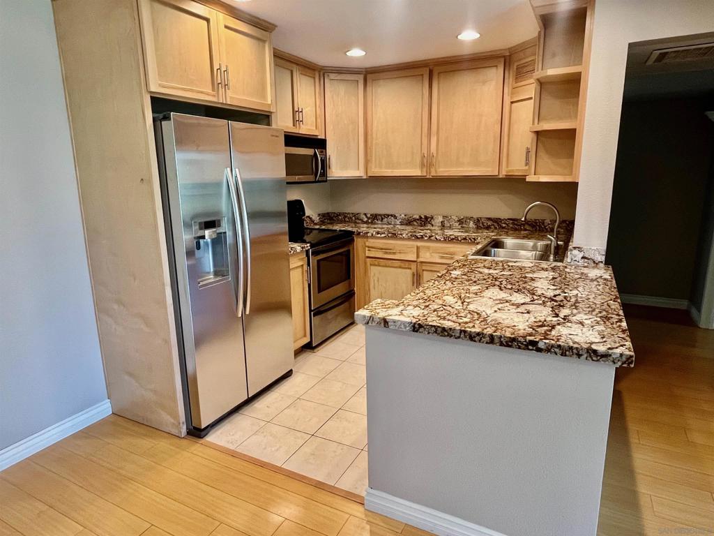 5704 Baltimore Dr 320 Property Photo 15