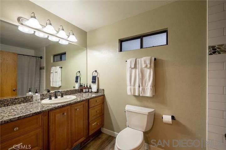 639 Crestwood Dr Property Photo 7