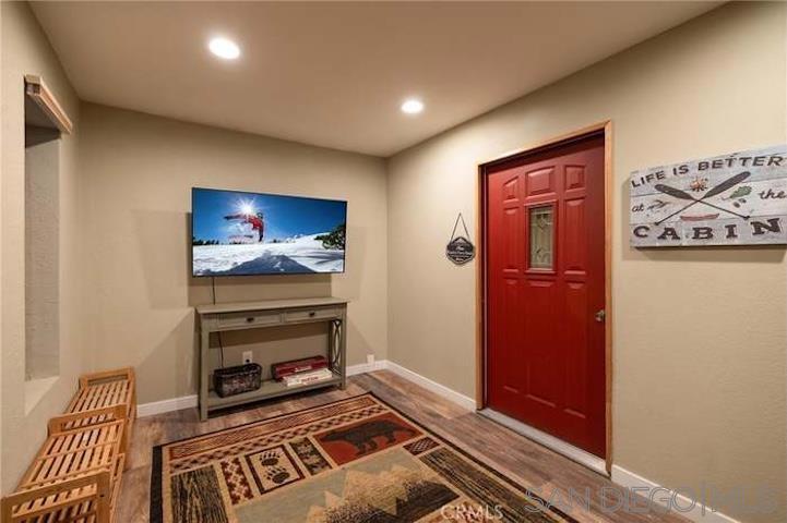 639 Crestwood Dr Property Photo 10