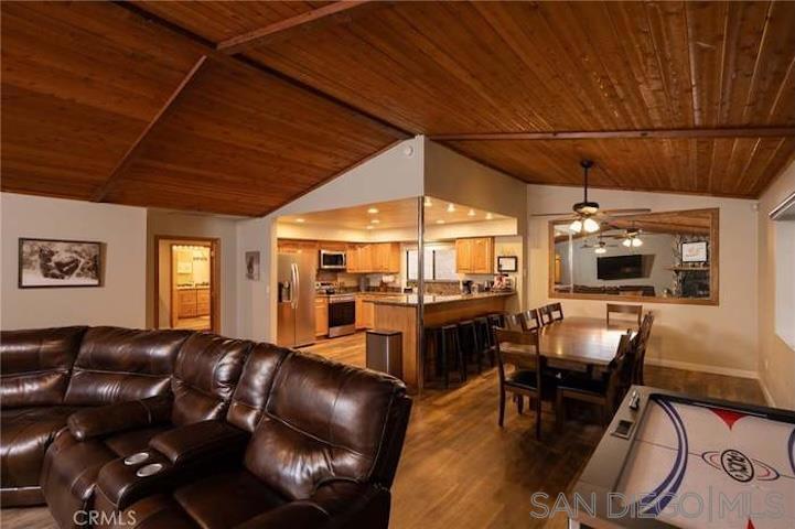 639 Crestwood Dr Property Photo 20