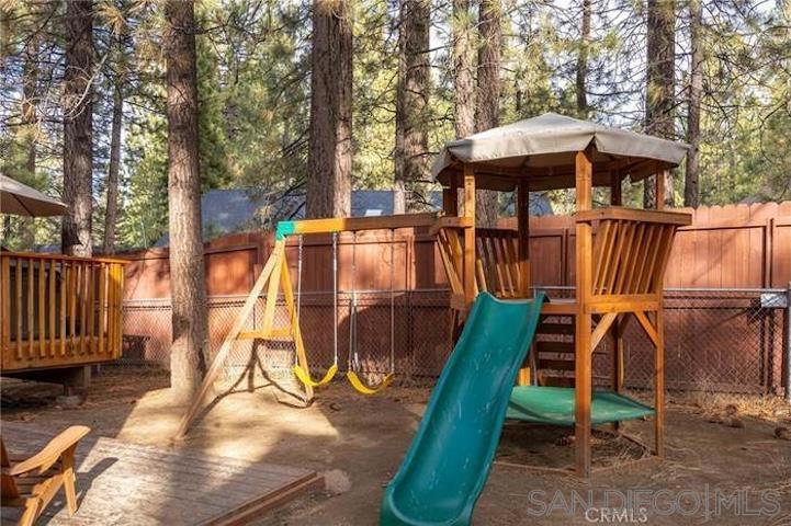 639 Crestwood Dr Property Photo 27