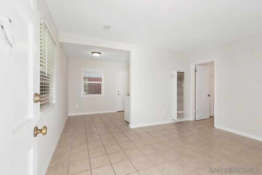 4845 Long Branch Ave Property Photo 10
