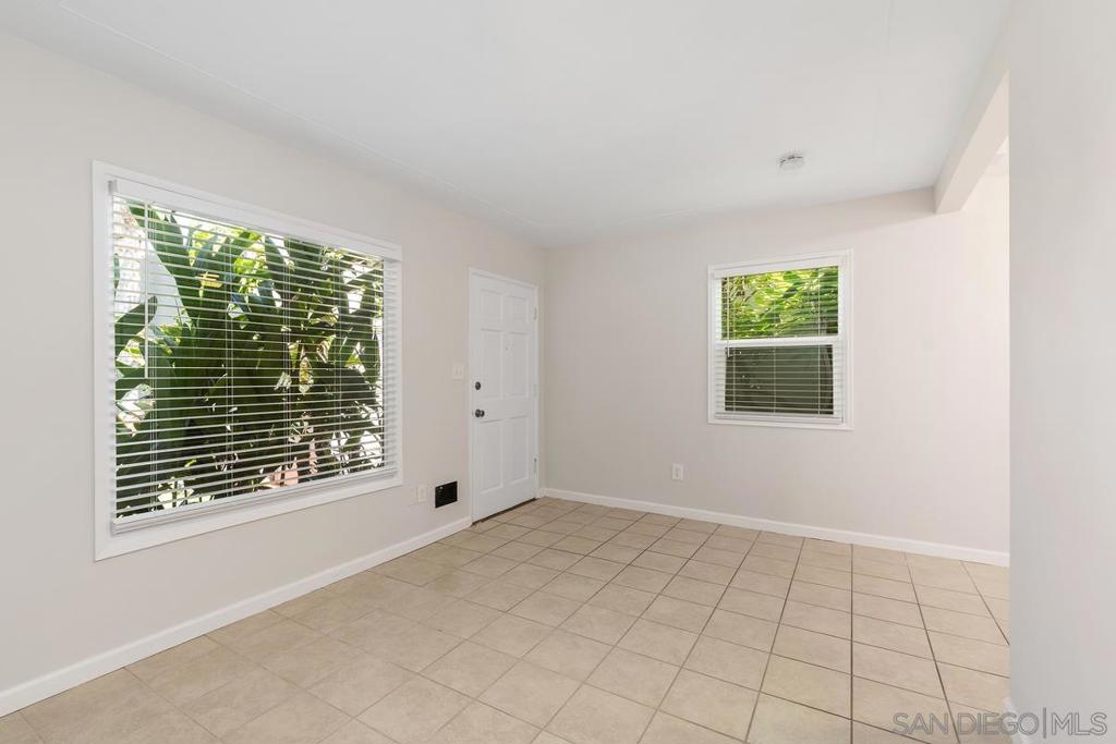 4845 Long Branch Ave Property Photo 11