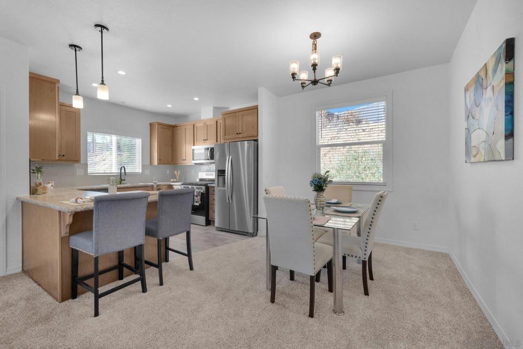 13217 Aurora Dr 28 Property Photo 4
