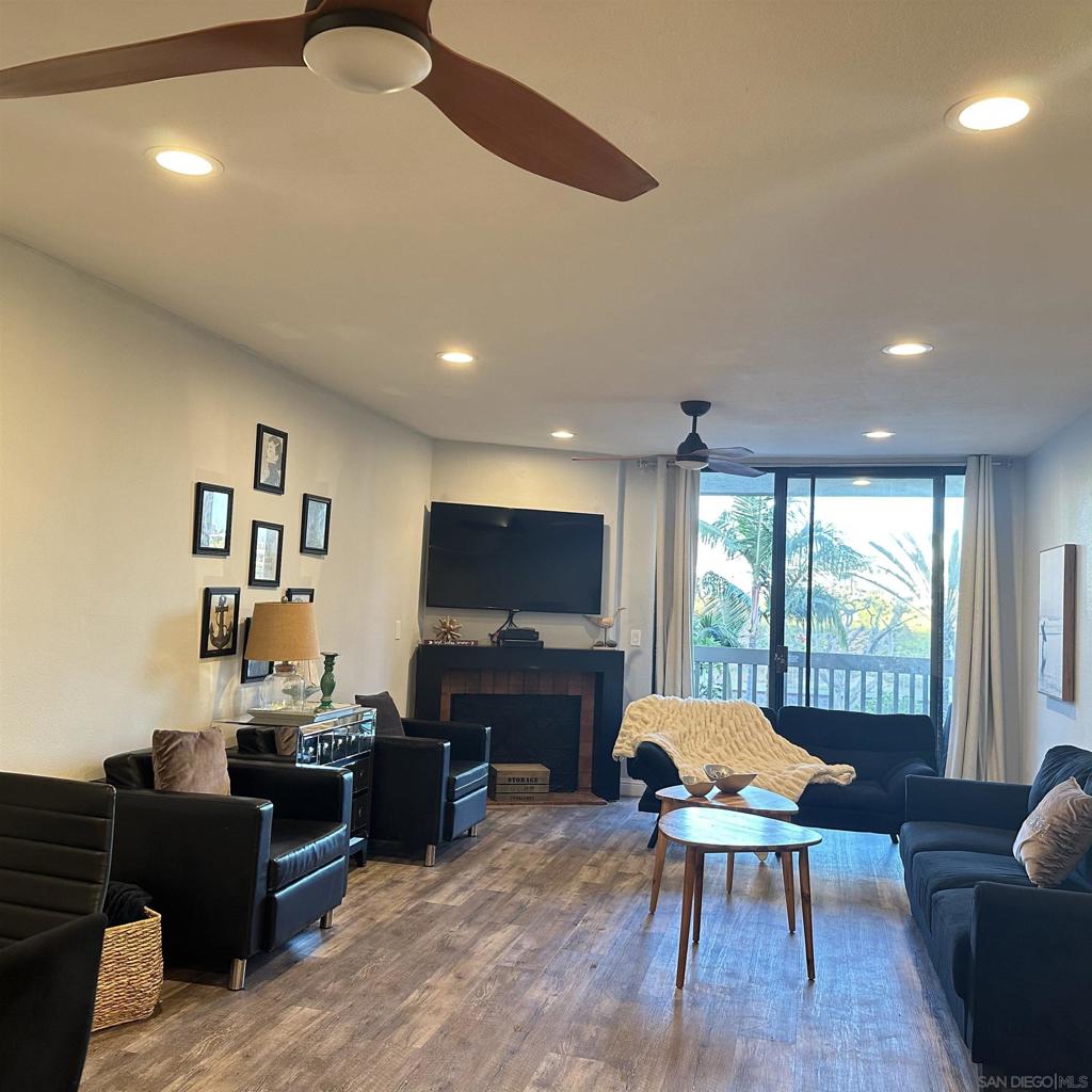 999 N Pacific B112 Property Photo 1
