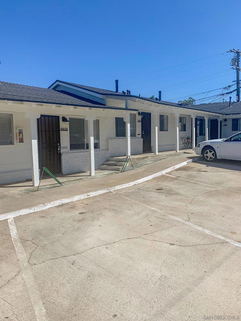 4961 Coronado Ave. Property Photo 8