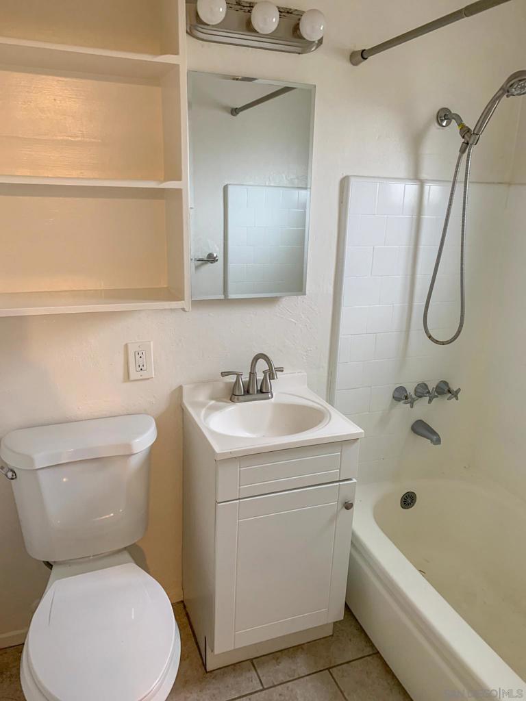 4961 Coronado Ave. Property Photo 11