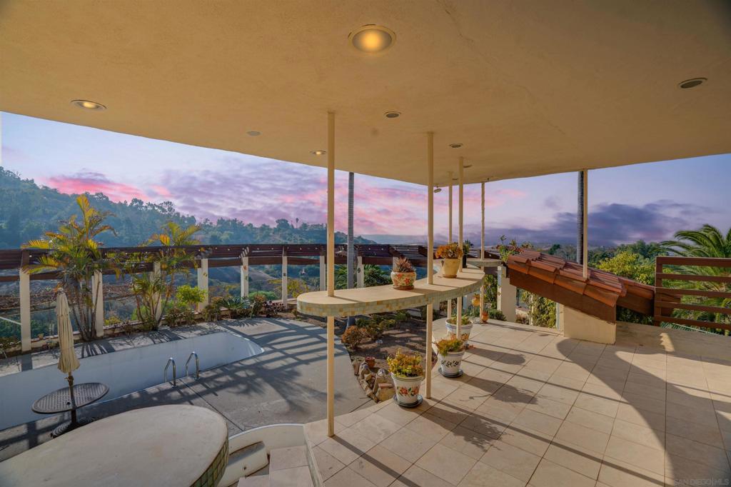 1510 Wilshire Rd Property Photo 4