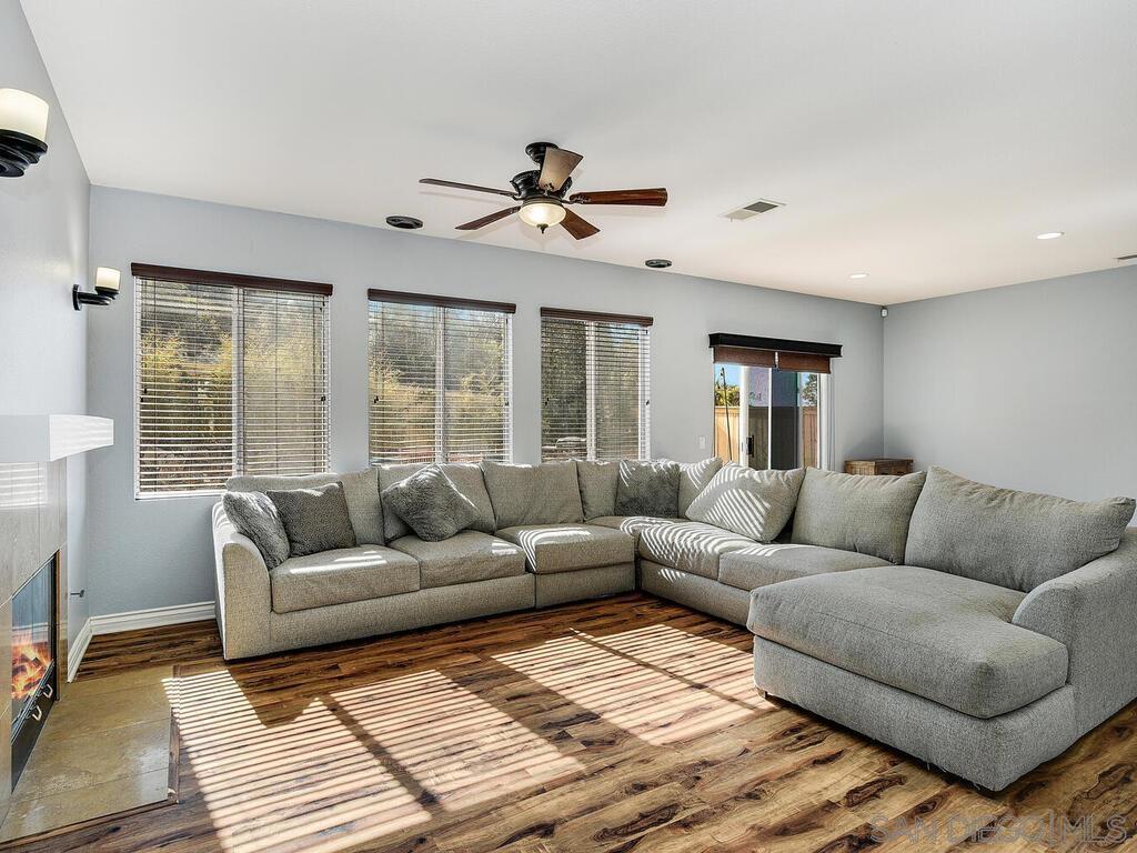 751 Via Barquero Property Photo 4