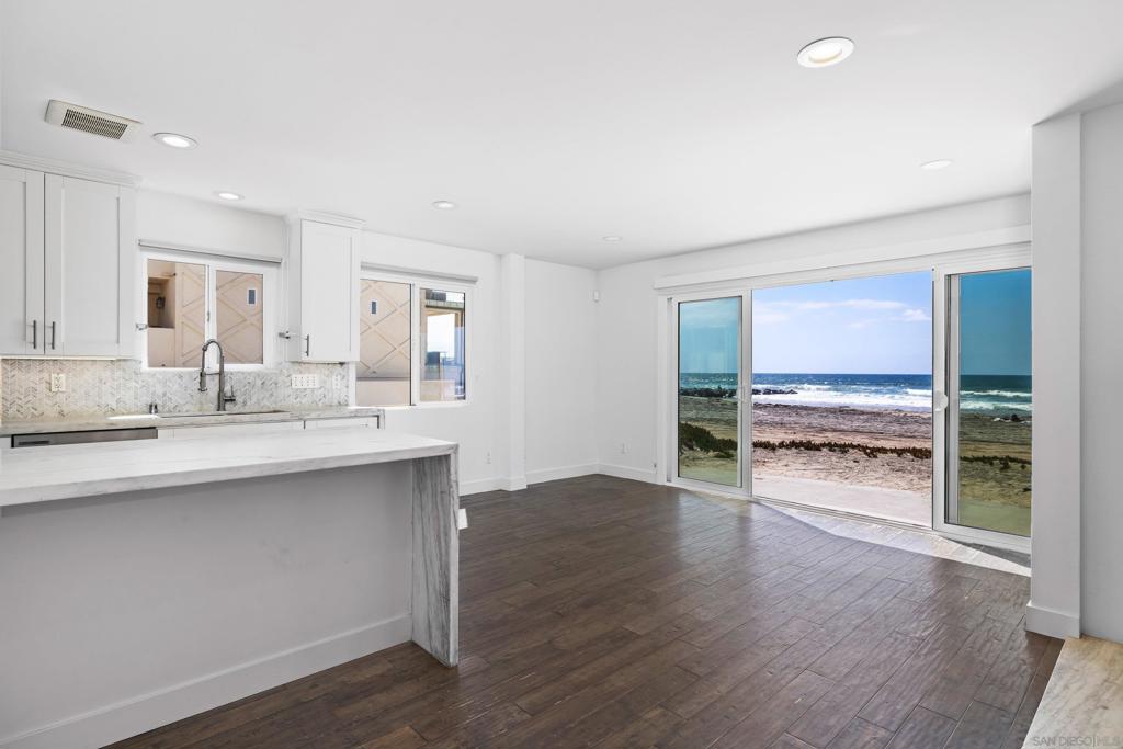 680 682 Ocean Ln Property Photo 10