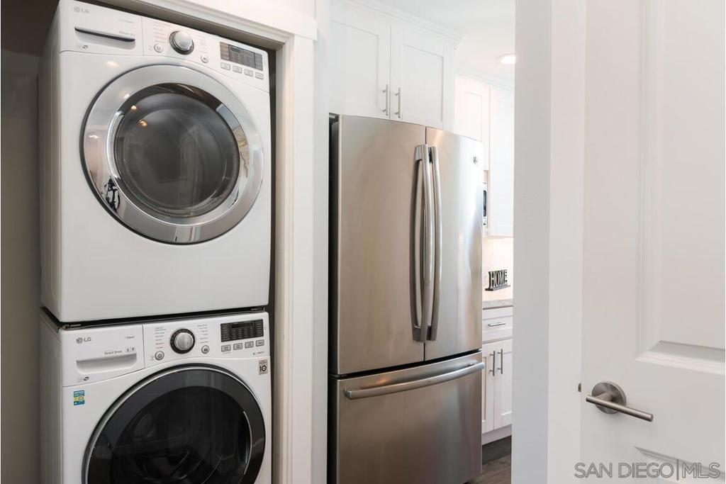 680 682 Ocean Ln Property Photo 17