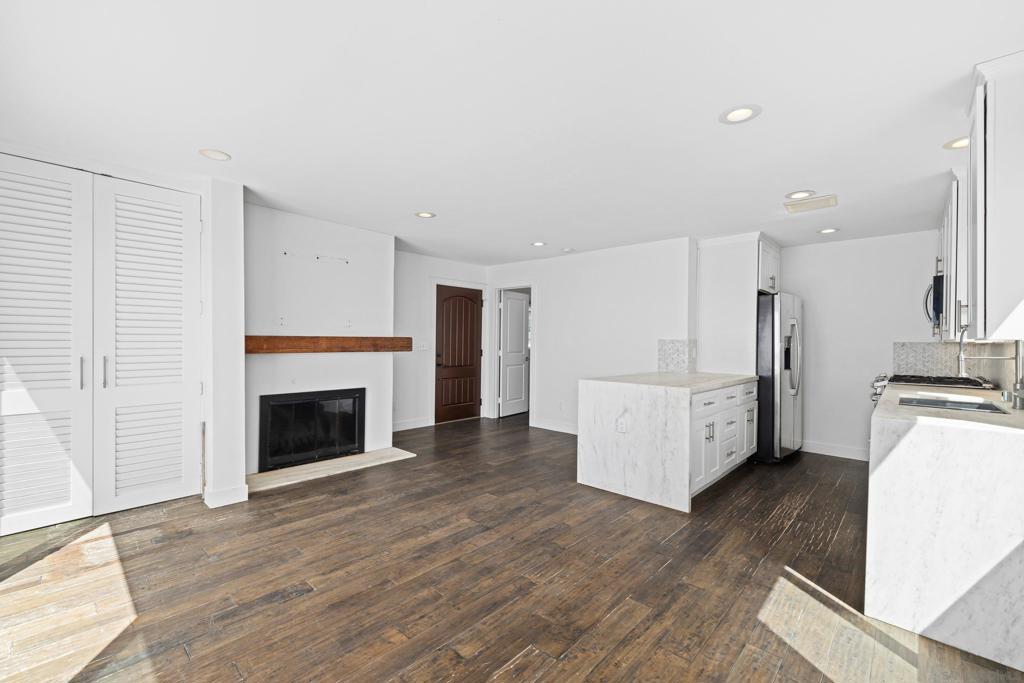 680 682 Ocean Ln Property Photo 18