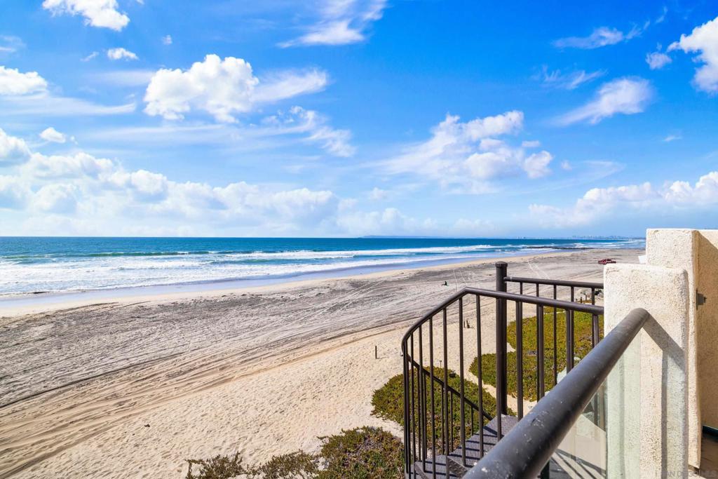 680 682 Ocean Ln Property Photo 32