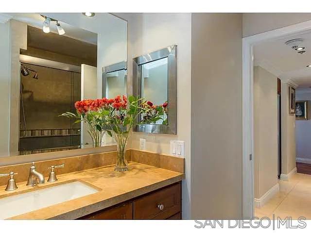 1750 Avenida Del Mundo 903 Property Photo 11