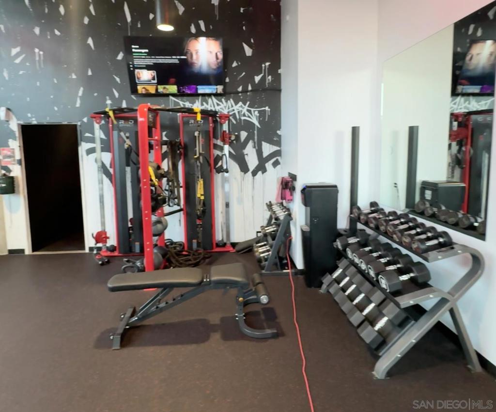 1490 J Street Property Photo 4