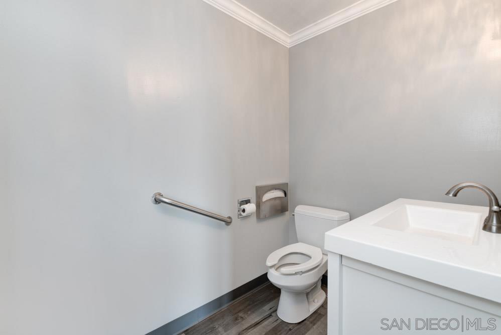 4120 W Point Loma Blvd Property Photo 12