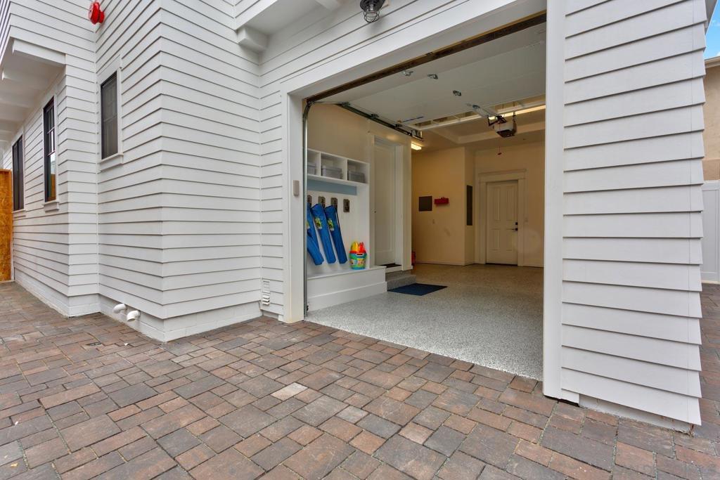1048 Isabella Ave Property Photo 33