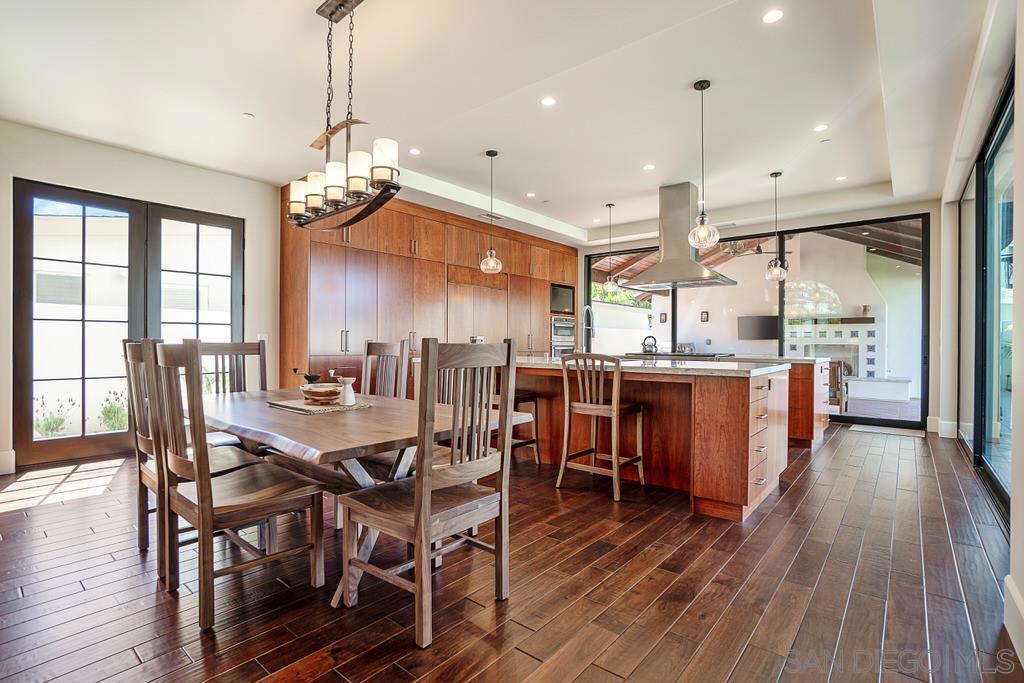 250017630SD Property Photo 18