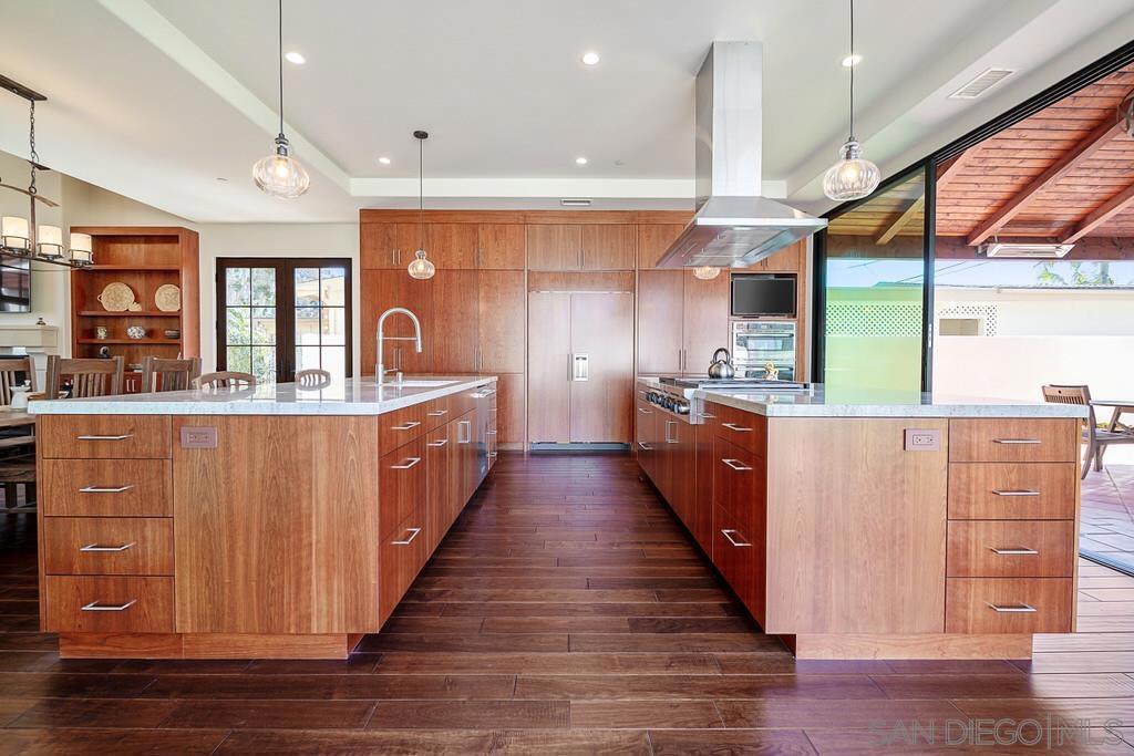 250017630SD Property Photo 23