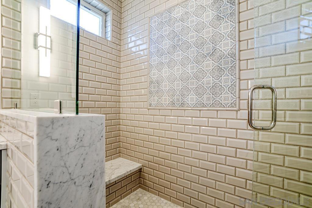 250017630SD Property Photo 46