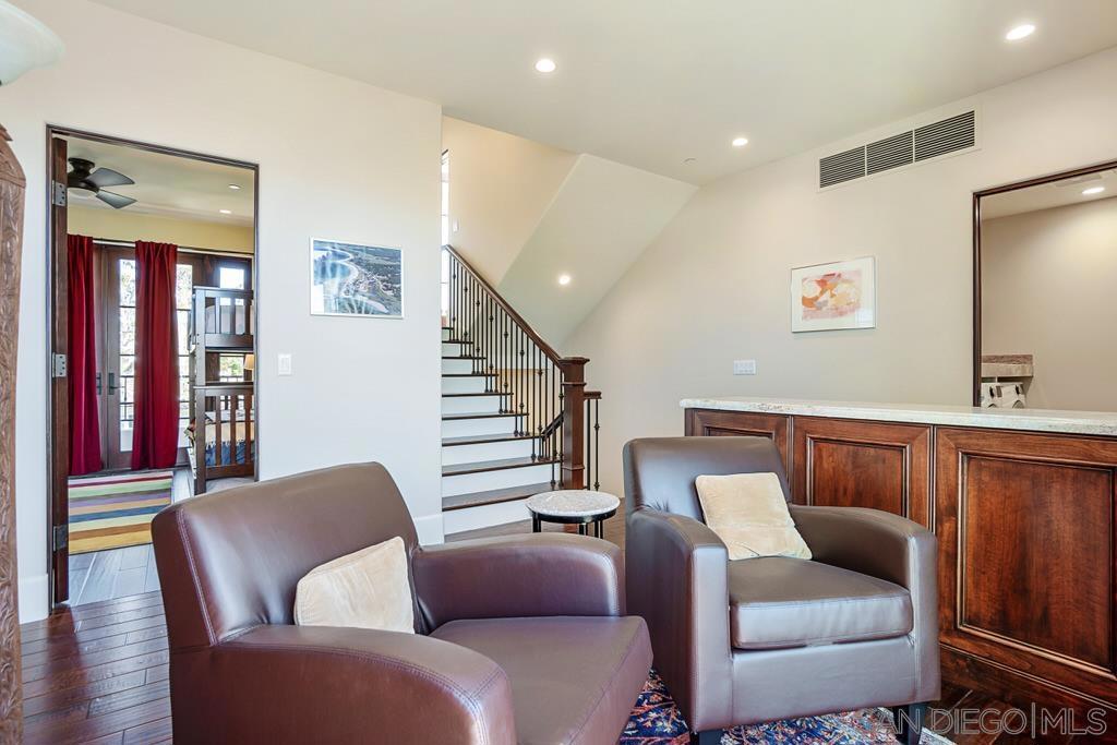 250017630SD Property Photo 50