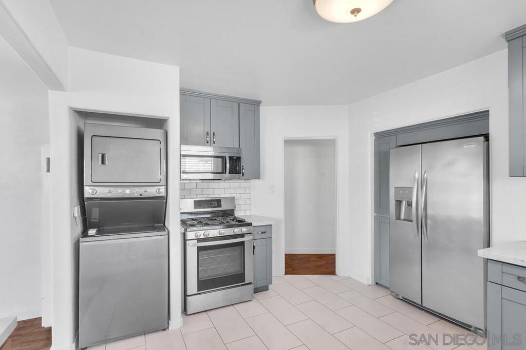 4764 66 College Ave Property Photo 16