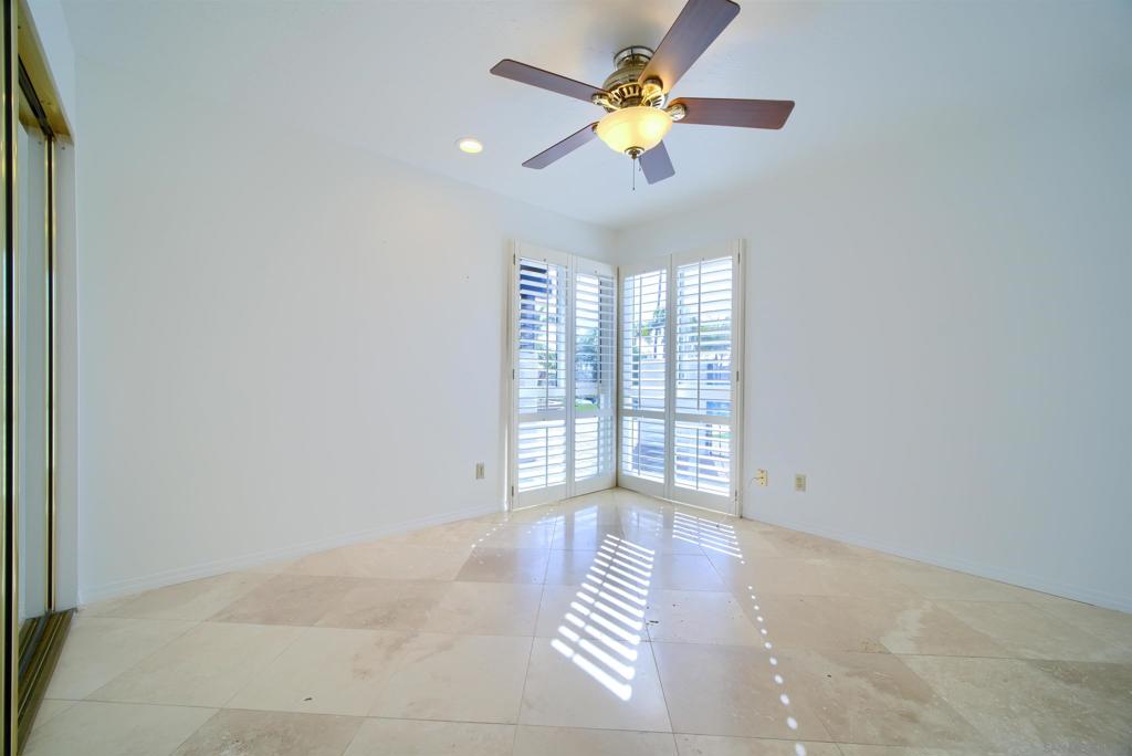 624 Nardito Ln Property Photo 16