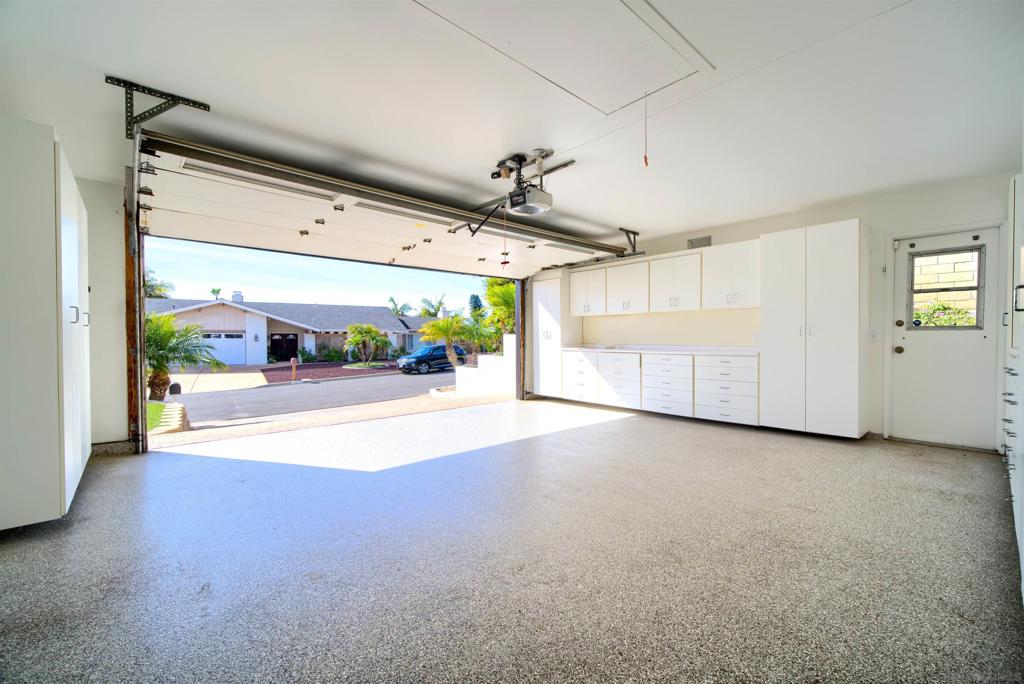 624 Nardito Ln Property Photo 23