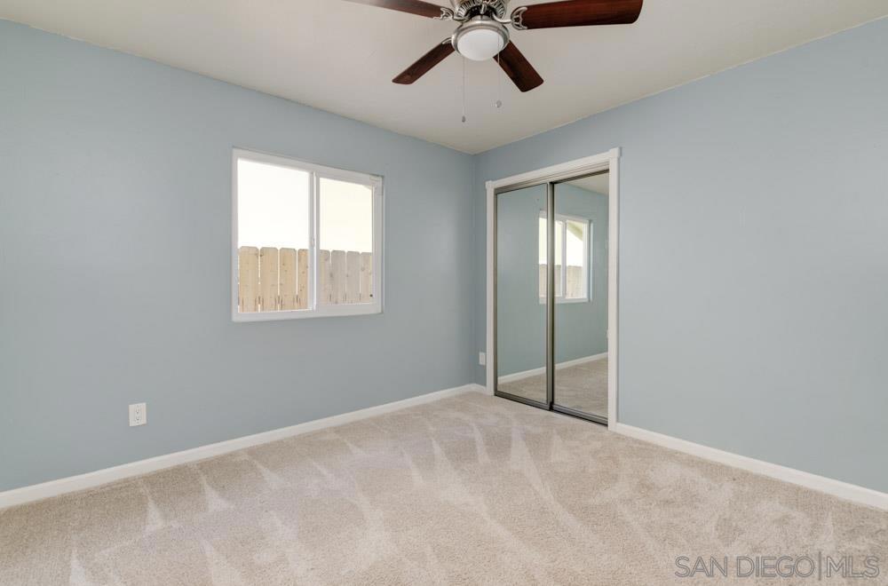 554 7th St Property Photo 16