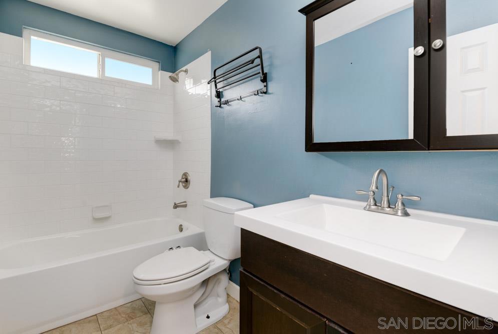 554 7th St Property Photo 18