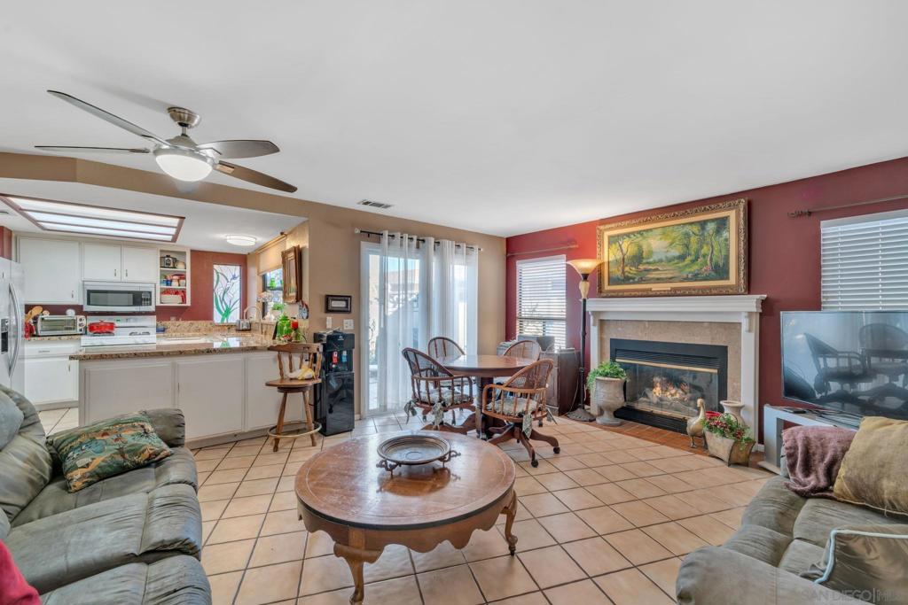 1109 Hilo Gln Property Photo 15