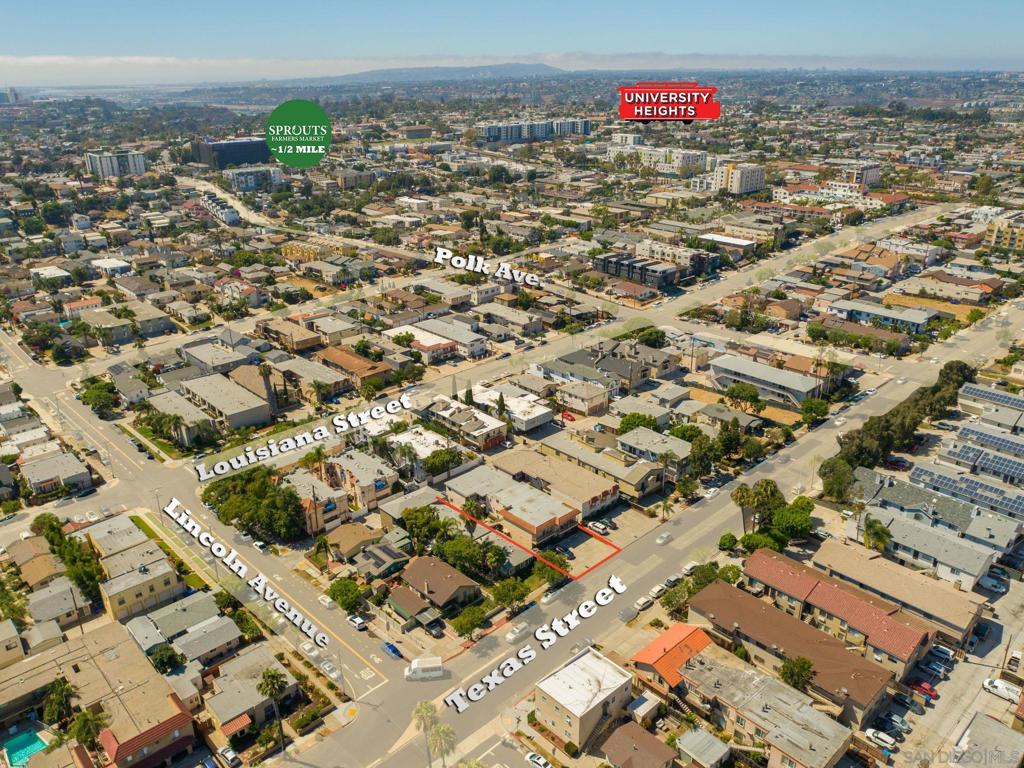 4020 Texas Street Property Photo 9