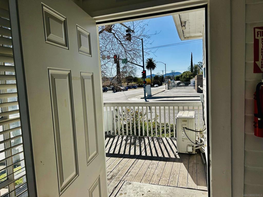 947 D St Property Photo 14
