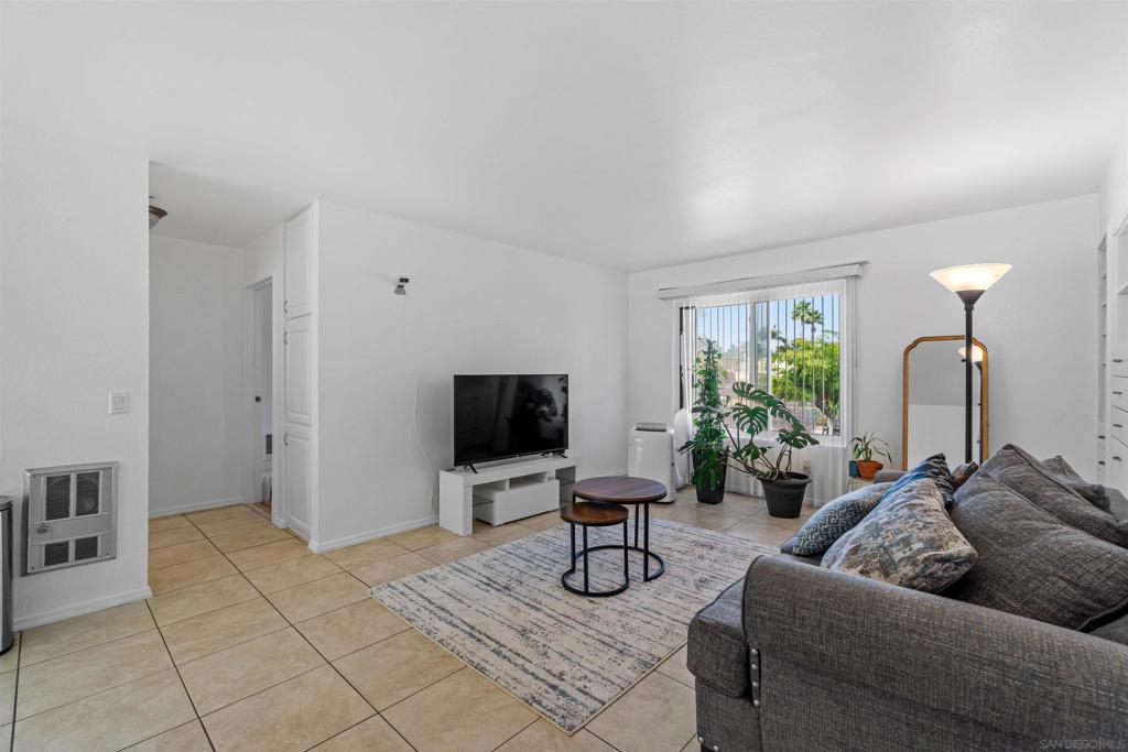 1611 Pentecost 4 Property Photo