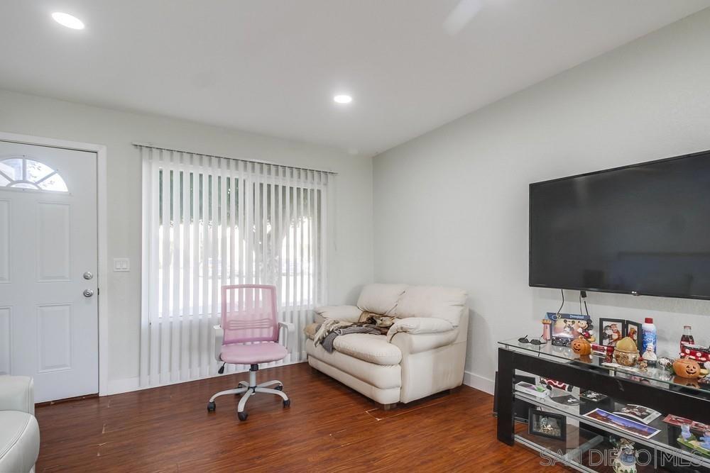 1651 Pentecost Way 3 Property Photo 11