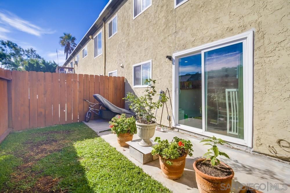 1651 Pentecost Way 3 Property Photo 26