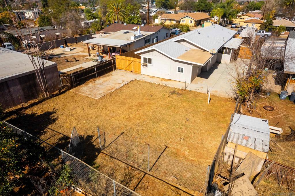 12643 Castle Court Dr Property Photo 6