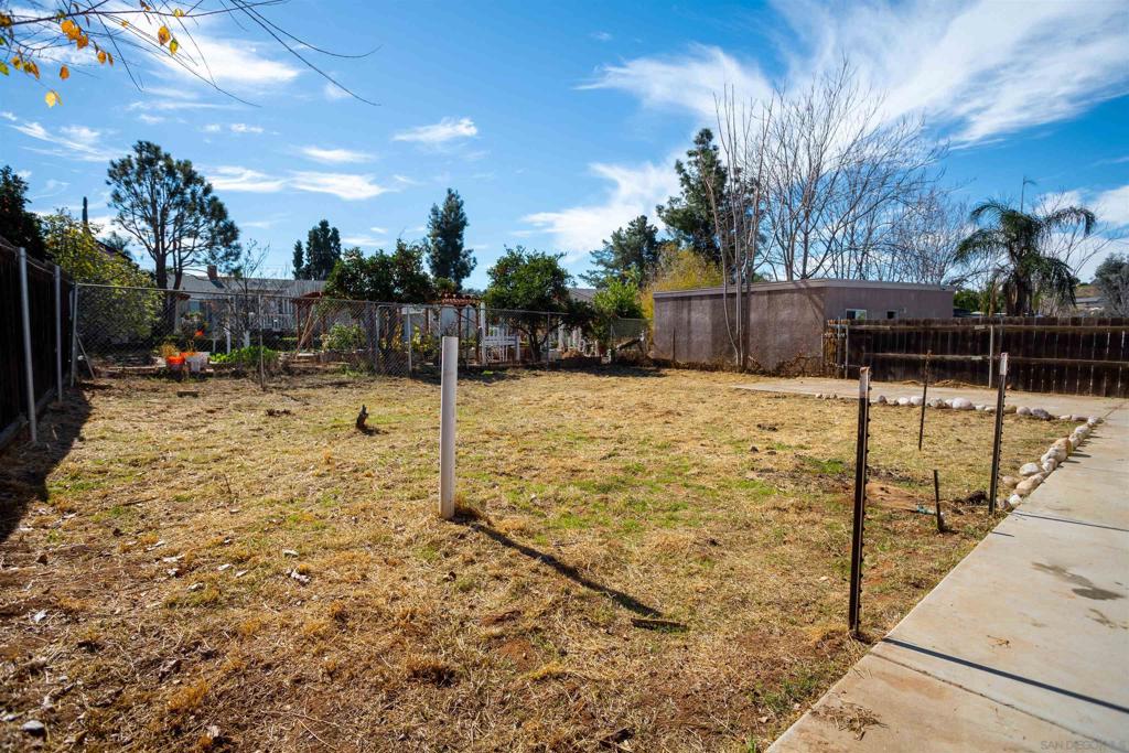 12643 Castle Court Dr Property Photo 45